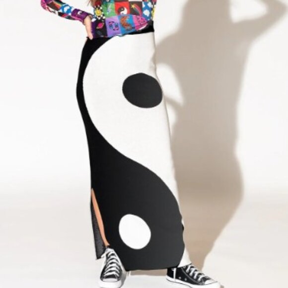 Dressed in LALA Dresses & Skirts - Dressed in LALA Yin Yang Fitted Skirt